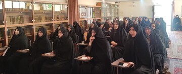 علم واقعی، راهی به سوی کمال و نزدیکی به خداوند