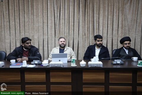 Photos/ Visite du Secrétaire général du Conseil indien des oulémas et de l'Imam des prières du vendredi à Lucknow à l'agence de presse Hawzah