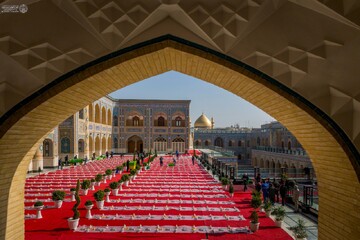 آستان مقدس علوی با توزیع ۱۰ هزار وعده غذا از زائران پذیرایی کرد + تصاویر
