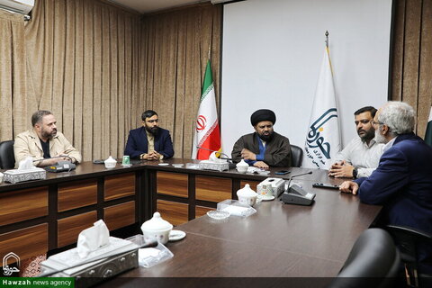 Photos/Le directeur de l'Institut indien d'Ahl al-Bayt visite l'agence de presse Hawzah