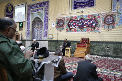 تصاویر| حضور امام جمعه شیراز در جمع نمازگزاران مسجد امیرالمومنین(ع)