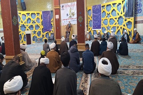 آمریکا در برابر یک حادثه طبیعی و چه بسا آتش قهر الهی، عاجز است ...