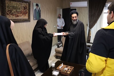 دیدار صدرایی های تبریز با مدیرکل تبلیغات اسلامی استان به مناسبت روز پدر