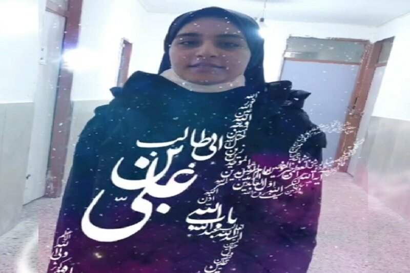 رجزخوانی دانشآموزان دبیرستانی شهرستان هرسین به مناسبت میلاد مولود کعبه+عکس