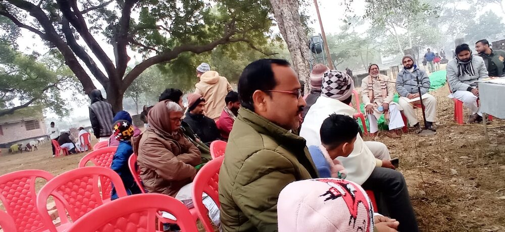 कब्रों पर जाना एक धार्मिक कार्य है: मौलाना इब्न हसन अमलोवी