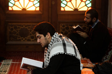 اعتکاف پیوندی معنوی با آموزههای دینی است