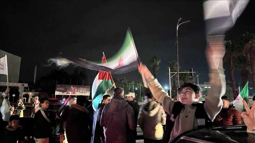 Pro-Palestine celebrations erupt in Arab countries after Gaza ceasefire agreement