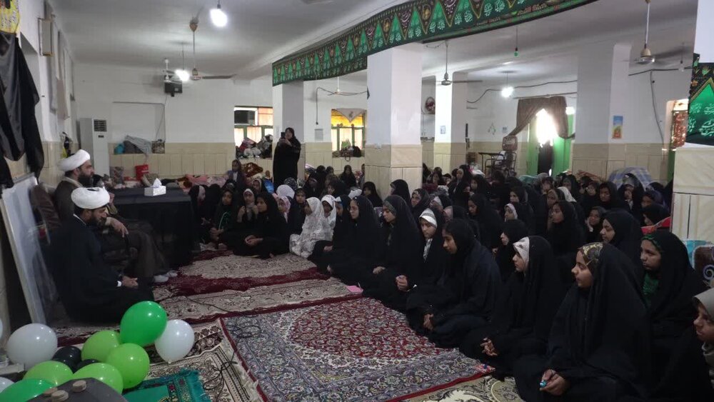 اعتکاف آغاز تغییر سبک زندگی انسان را رقم میزند+ عکس