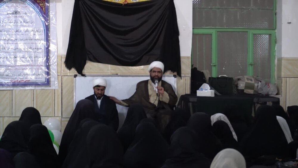 اعتکاف آغاز تغییر سبک زندگی انسان را رقم میزند+ عکس