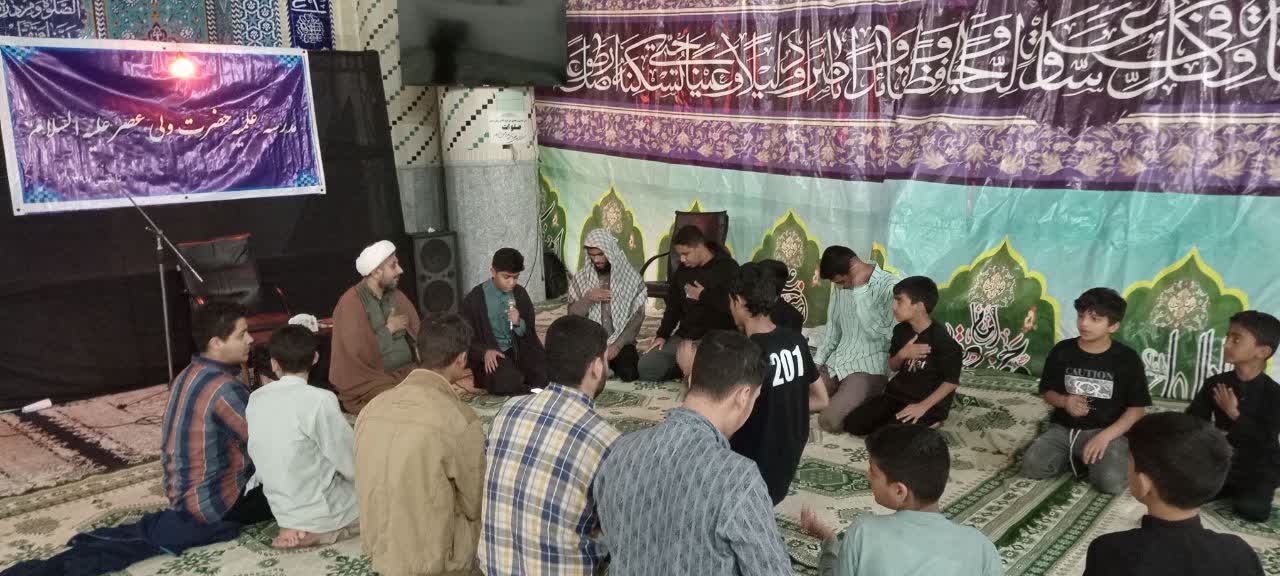 طلاب ولی عصر(عج) بندرعباس جلوهای ناب از عشق به خداوند را به نمایش گذاشتند