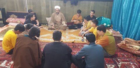 تصاویر/ مراسم معنوی اعتکاف راهیان ملکوت دانش‌آموزی  در میاندوآب