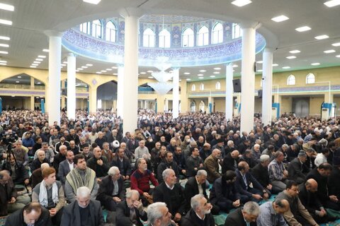 تصاویر / اقامه نماز جمعه شهرستان ارومیه