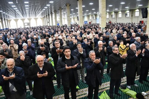 تصاویر/ اقامه نماز جمعه شهرستان خوی