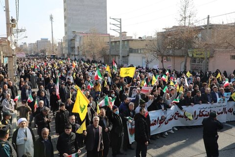 تصاویر/ راهپیمایی جمعه نصر و پیروزی در شهرستان ارومیه