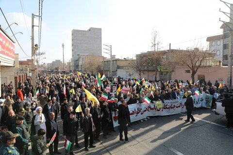 تصاویر/ راهپیمایی جمعه نصر و پیروزی در شهرستان ارومیه