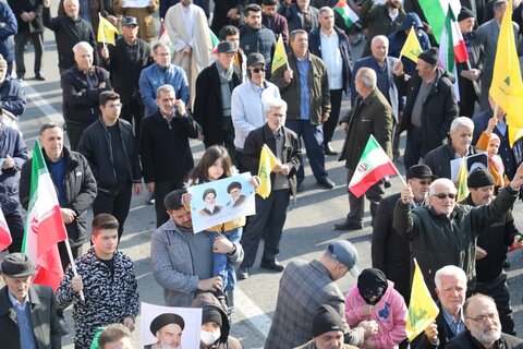 تصاویر/ راهپیمایی جمعه نصر و پیروزی در شهرستان ارومیه