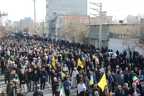 تصاویر/ راهپیمایی جمعه نصر و پیروزی در شهرستان ارومیه