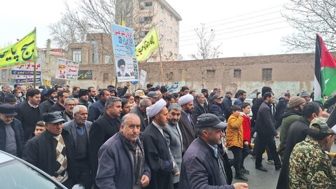 تصاویر/ راهپیمایی جشن پیروزی مقاومت و ملت فلسطین و جمعه نصر در خوی