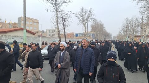 تصاویر/ راهپیمایی جشن پیروزی مقاومت و ملت فلسطین و جمعه نصر در خوی