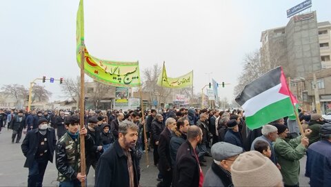 تصاویر/ راهپیمایی جشن پیروزی مقاومت و ملت فلسطین و جمعه نصر در خوی