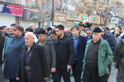 جشن مردم سنندج در راستای پیروزی مردم غزه بر رژیم صهیونیستی
