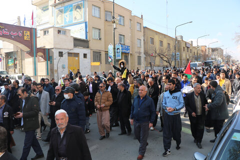 جشن مردم سنندج در راستای پیروزی مردم غزه بر رژیم صهیونیستی
