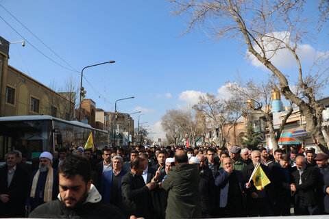 جشن مردم سنندج در راستای پیروزی مردم غزه بر رژیم صهیونیستی
