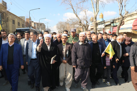 جشن مردم سنندج در راستای پیروزی مردم غزه بر رژیم صهیونیستی
