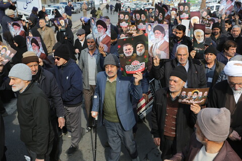 تصاویر / راهپیمایی نصرالهی و شکرانه پیروزی مقاومت در اصفهان