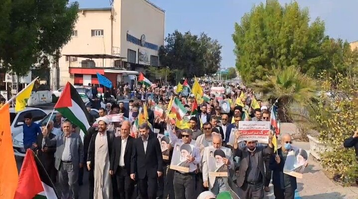 فیلم| راهپیمایی جمعه نصر در بوشهر