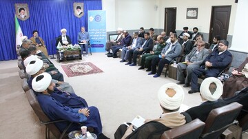 تصاویر/ نشست شورای سیاستگذاری بنیاد مهدویت بوشهر با امام جمعه