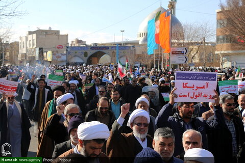 Photos/ Manifestation massive à Qom pour célébrer la victoire de la résistance palestinienne