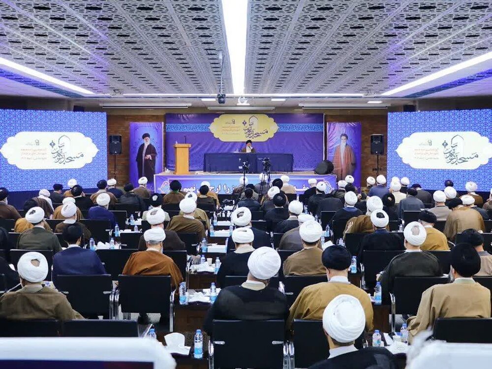 ائمہ جماعت مساجد کو عوامی خدمت کے مراکز بنائیں / ان کی سب سے بڑی ذمہ داری لوگوں کی ہدایت ہے