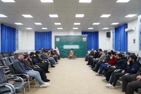 تصاویر نشست مجمع فرهنگی  مشورتی جوانان دفتر نماینده ولی فقیه در لرستان