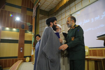 نقش محوری طلاب در جهاد تبیین