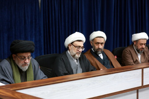 تصاویر/ نشست شورای علمی کنگره امناء الرسل