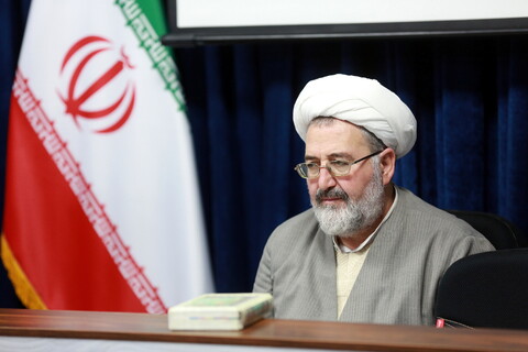 تصاویر/ نشست شورای علمی کنگره امناء الرسل