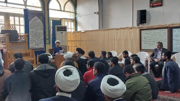 تصاویر/ گردهمایی طلاب محصّل منطقه کاشان با سخنرانی امام جمعه کاشان