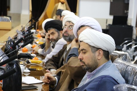تصاویر|همایش معاونین تهذیب مدارس علمیه اصفهان