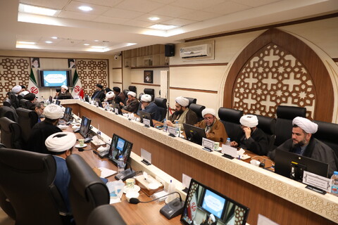 تصاویر/ اختتامیه اولین نشست هم اندیشی سالانه مسئولان و رابطان ارتباطات و بین الملل استانها