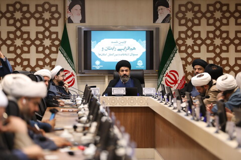 تصاویر/ اختتامیه اولین نشست هم اندیشی سالانه مسئولان و رابطان ارتباطات و بین الملل استانها