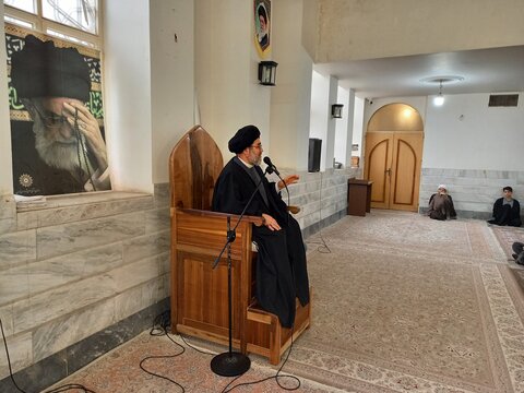 تصاویر/ درس اخلاق مدرسه علمیه باب‌العلم اسلامی کاشان