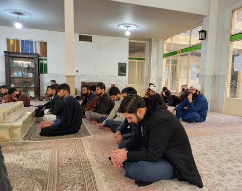 تصاویر/ درس اخلاق مدرسه علمیه باب‌العلم اسلامی کاشان
