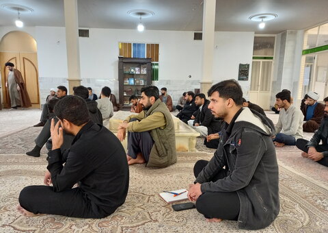 تصاویر/ درس اخلاق مدرسه علمیه باب‌العلم اسلامی کاشان