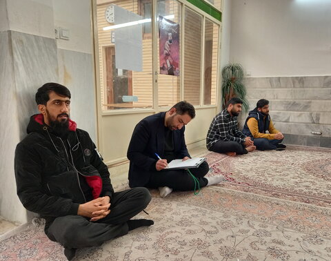 تصاویر/ درس اخلاق مدرسه علمیه باب‌العلم اسلامی کاشان