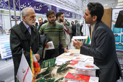 تصاویر/ بازدید جمعی از مسئولین، اقتصاددانان، ورزشکاران و فعالان رسانه‌ای و فرهنگی از نمایشگاه «پیشگامان پیشرفت»