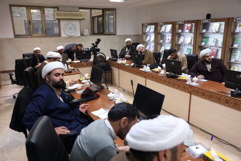 تصاویر/ کارگاه دانش افزایی و مهارت افزایی اساتید راهنما، مشاور و داور پایان نامه های حوزه های علمیه