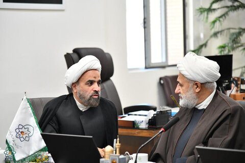 مراسم امضای تفاهمنامه همکاری مشترک بین حوزه علمیه خراسان، سازمان بسیج سازندگی و سازمان بسیج طلاب و روحانیون کشور، در محل مرکز مدیریت این حوزه برگزار شد.