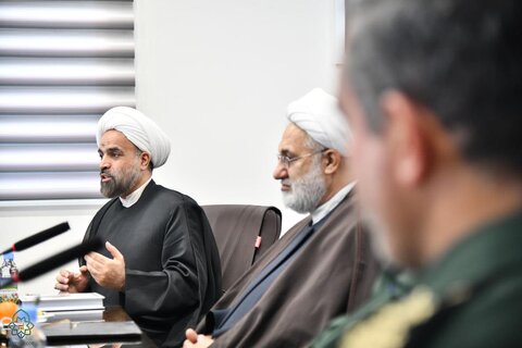 مراسم امضای تفاهمنامه همکاری مشترک بین حوزه علمیه خراسان، سازمان بسیج سازندگی و سازمان بسیج طلاب و روحانیون کشور، در محل مرکز مدیریت این حوزه برگزار شد.