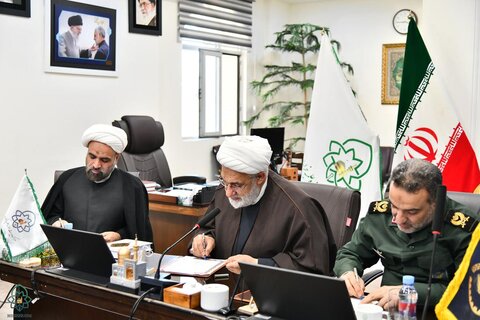مراسم امضای تفاهمنامه همکاری مشترک بین حوزه علمیه خراسان، سازمان بسیج سازندگی و سازمان بسیج طلاب و روحانیون کشور، در محل مرکز مدیریت این حوزه برگزار شد.